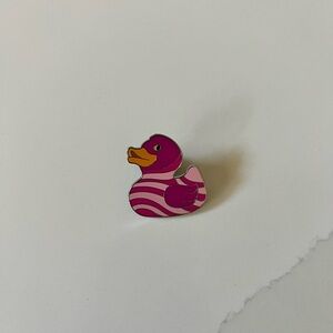 2025 Disney Parks Pin Ducks Of Disney Mystery Series Cheshire Cat NEW